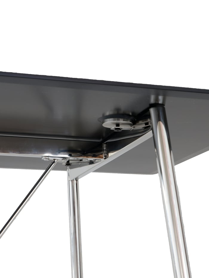 Shuge dining table - Image 2