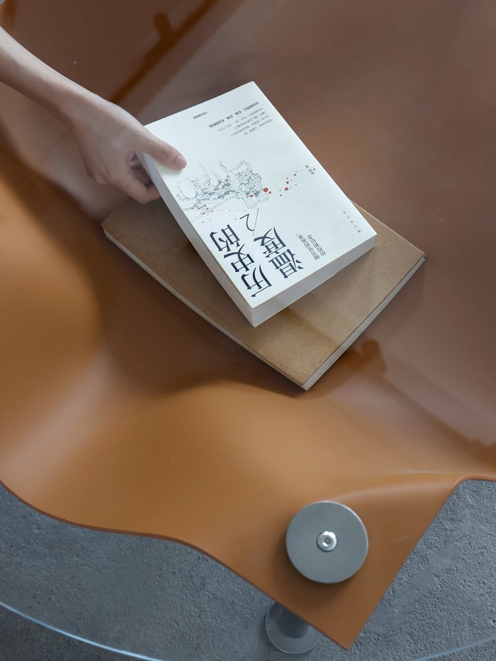 Alison‘s table - Image 5