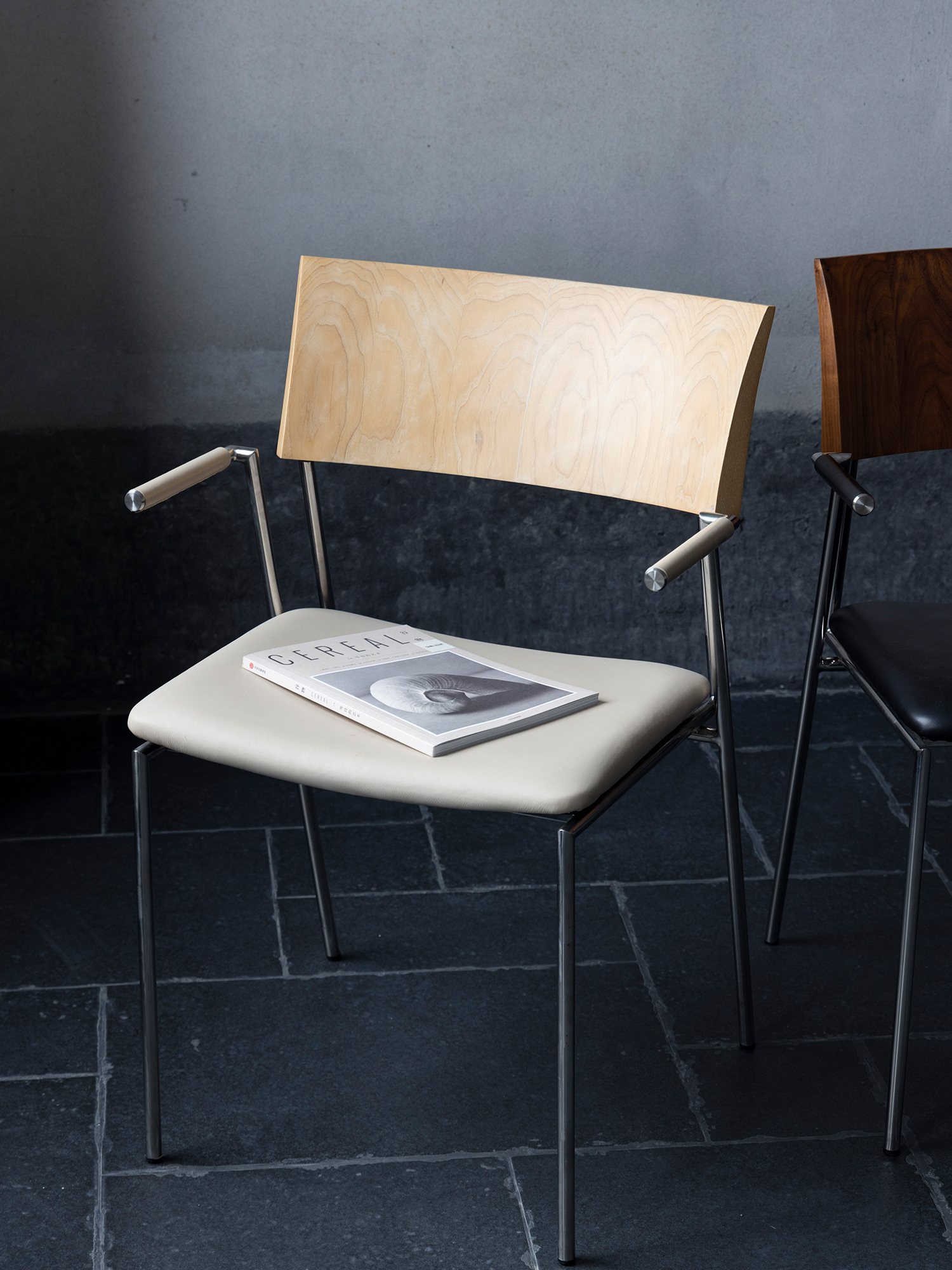 Shuge chair 22 Shuge ash leather dining chair styled with magazine