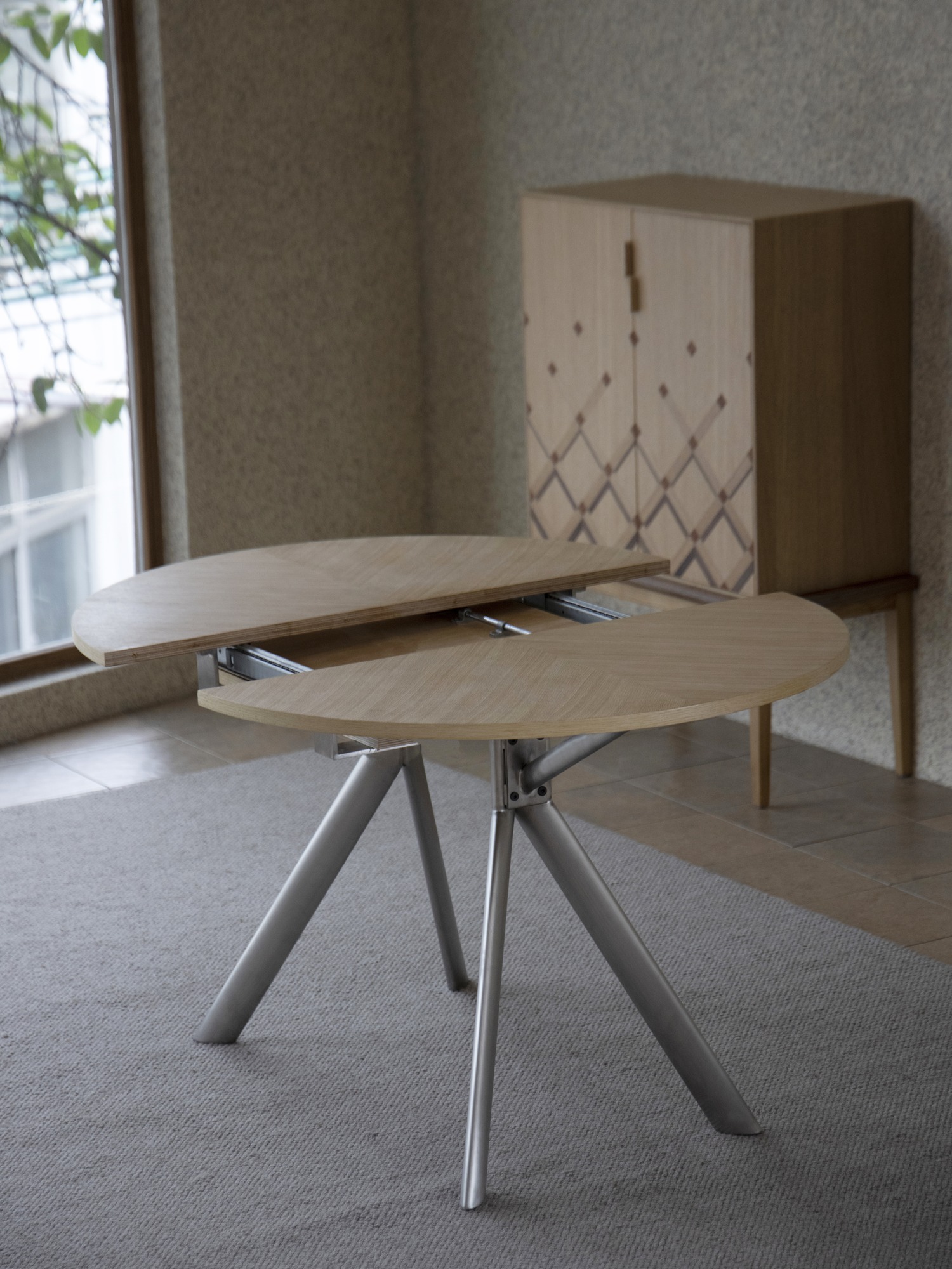 Cirrus Extending Table - Image 7