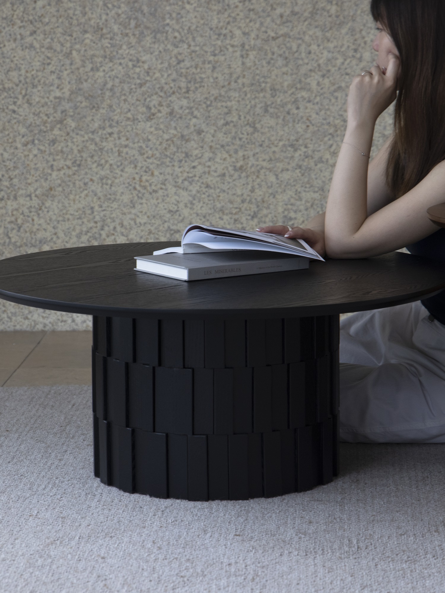 Gewen Coffee Table - Image 4