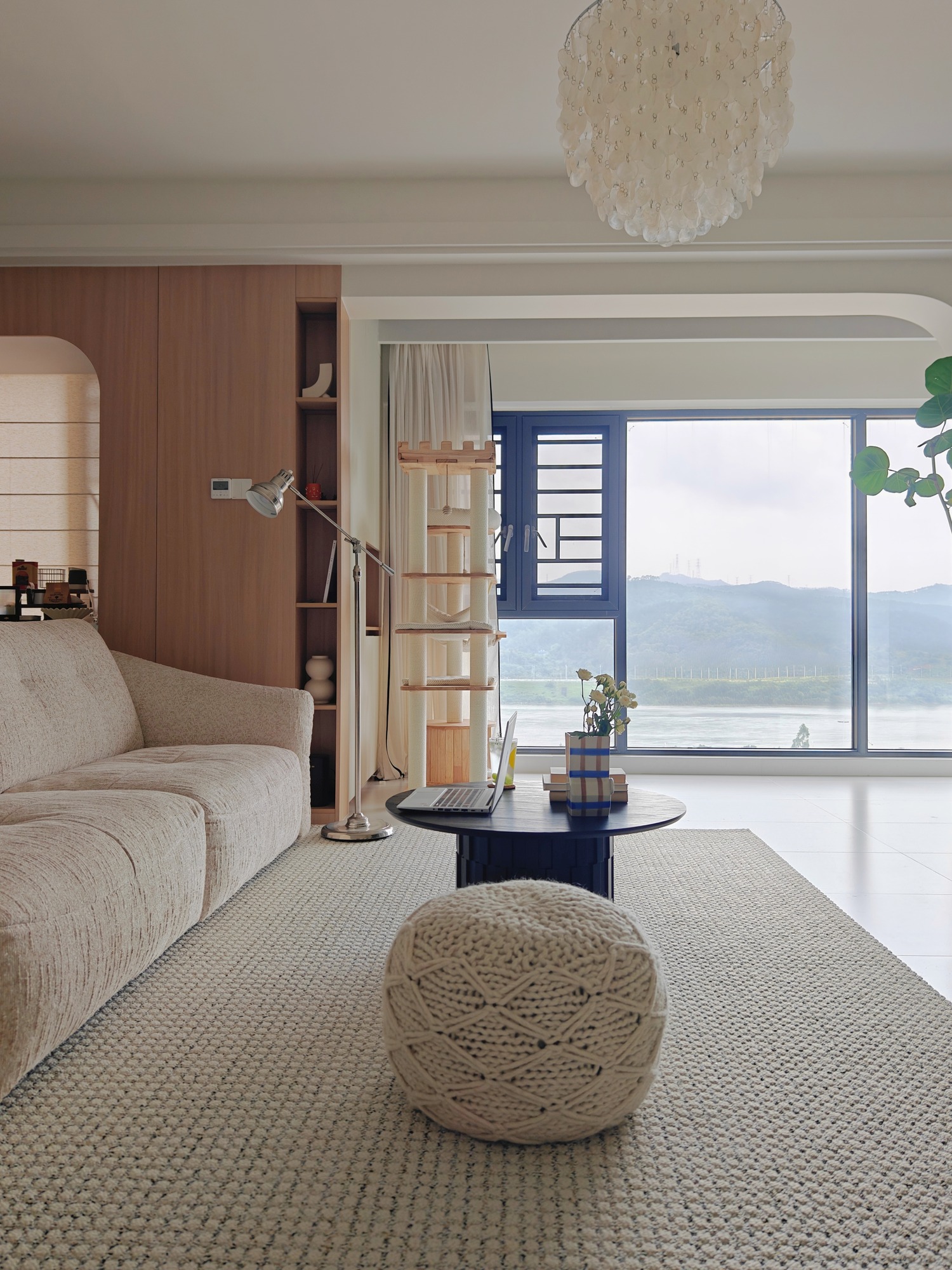 Gewen Coffee Table - Image 16