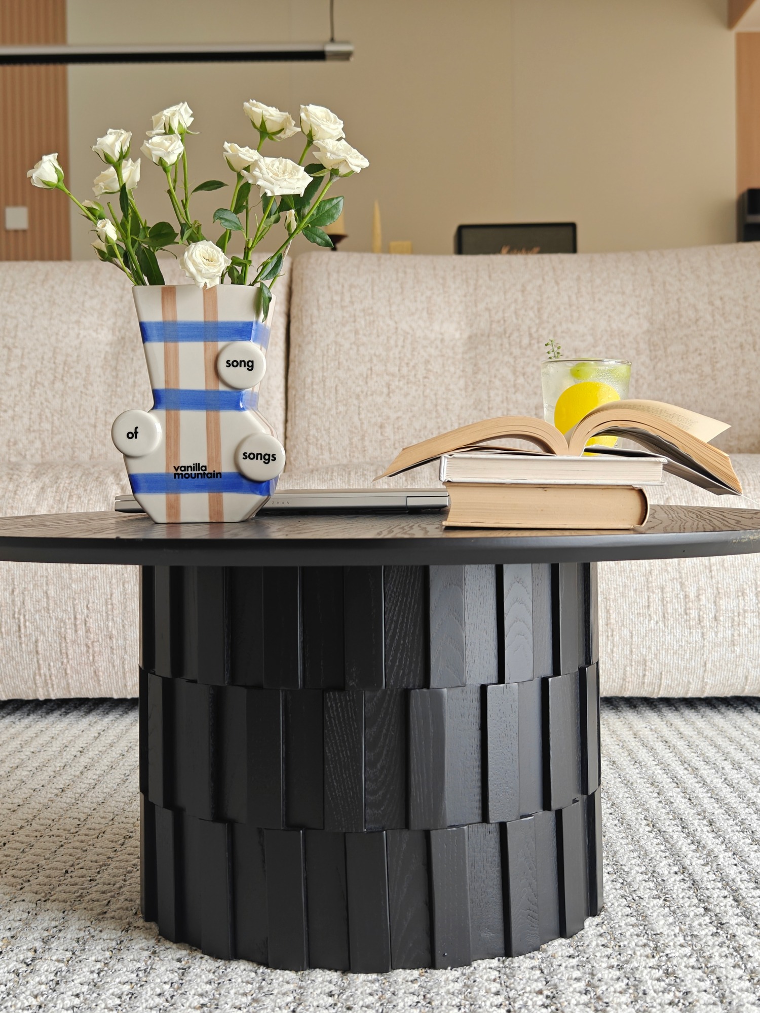 Gewen Coffee Table - Image 18