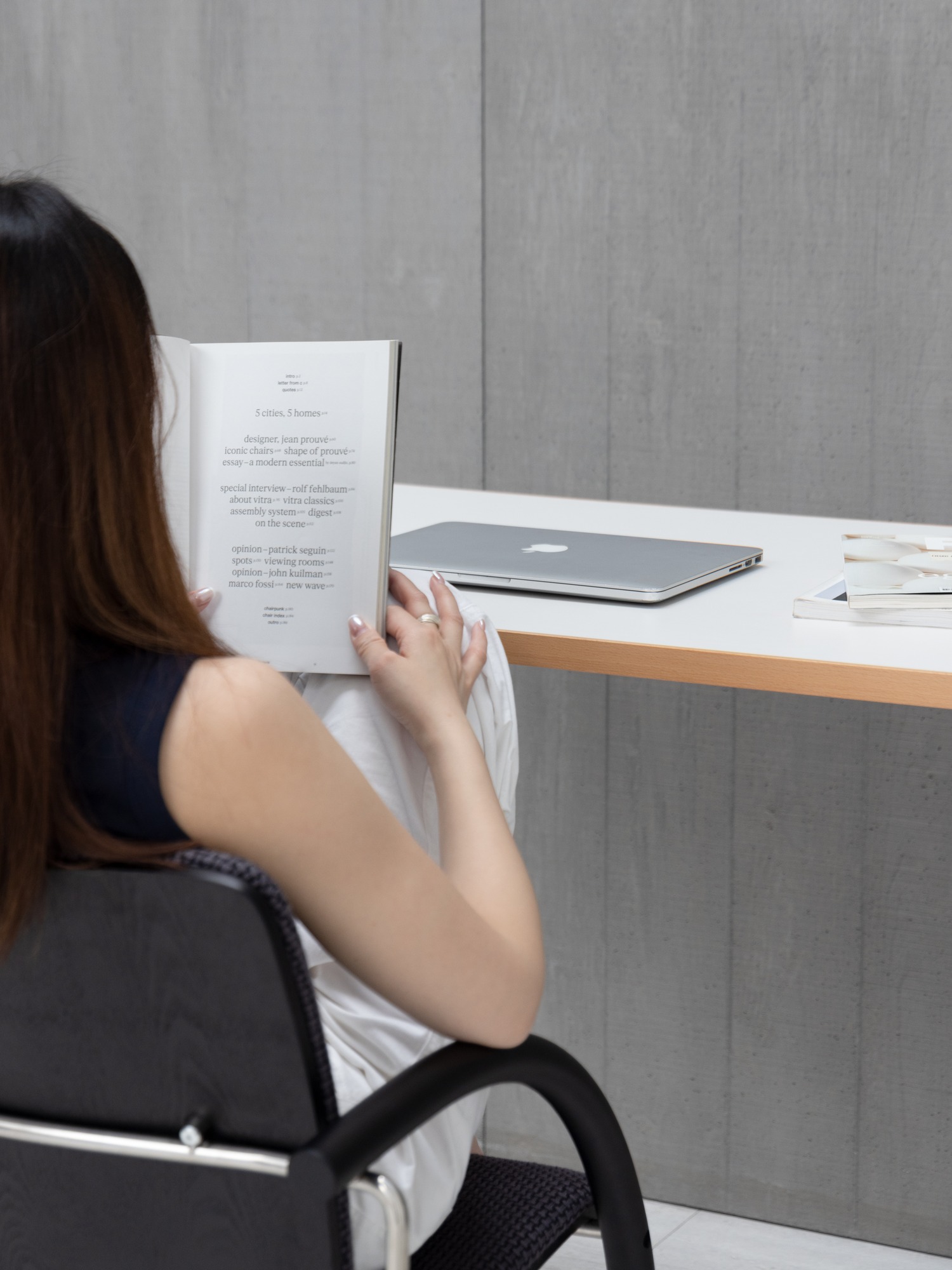 Top Lift Desk - Image 9