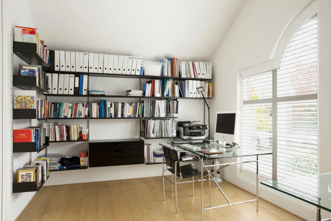 606 System in Real Homes 20 Home office library arranged with the 606 System