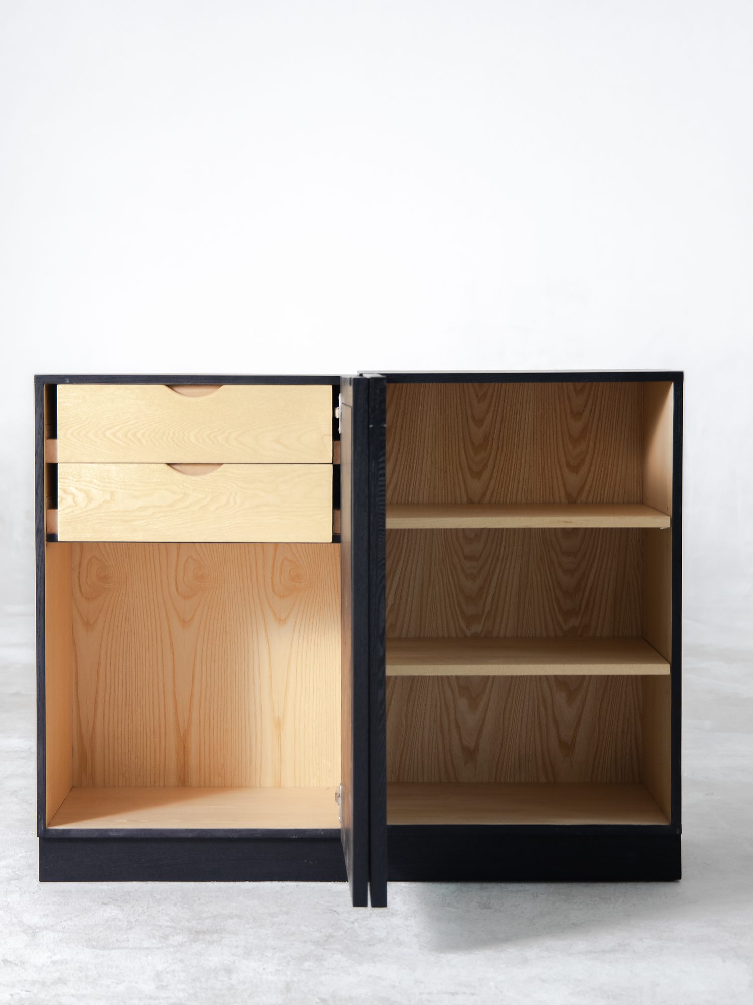 Elly Cabinet 2.0 19 Elly Cabinet 2.0 product view 04
